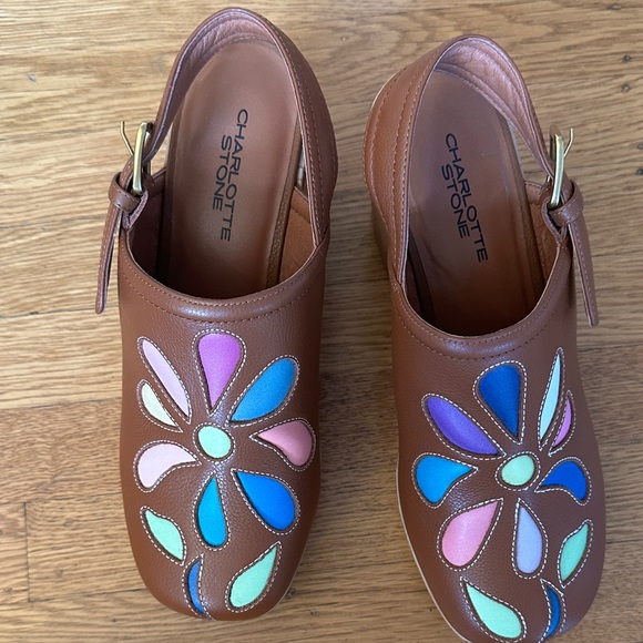Charlotte Stone Brown Mules with Multicolor Floral Design - Picture 4 of 7